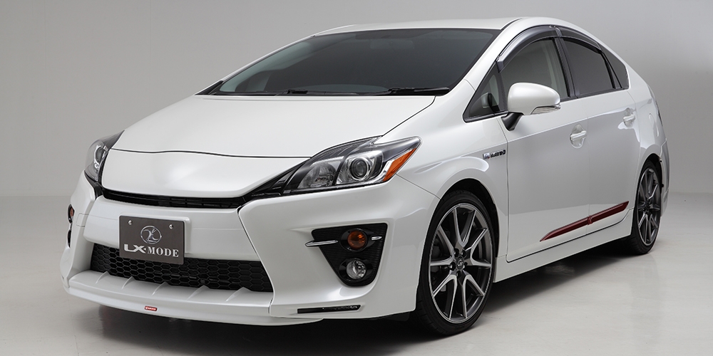 PRIUS (30系後期) G's