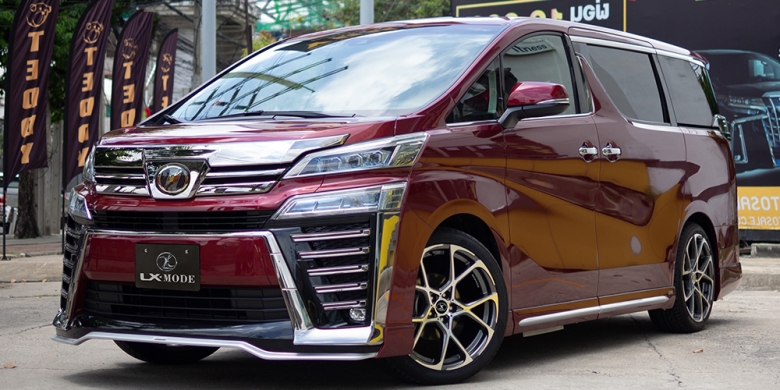 VELLFIRE / VELLFIRE HYBRID (30系後期)